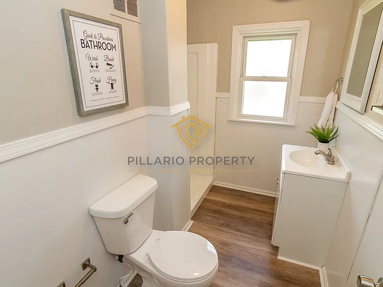 312 N Hanley St — Photo 12