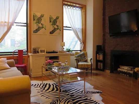 Rented by Centric New York | media 18