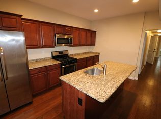 660 E 8th St #FRONT1, Boston, MA 02127