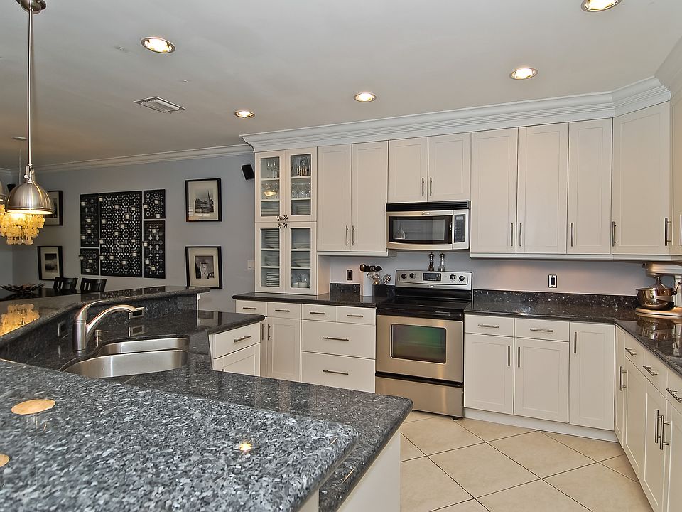 1st image of 9818 Royal Palm Blvd