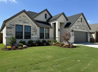 2007 Belle Lagos Ln, Cleburne, TX 76033