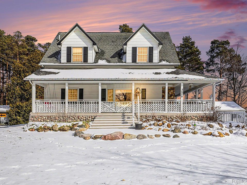 1st image of 3639 Howland Rd