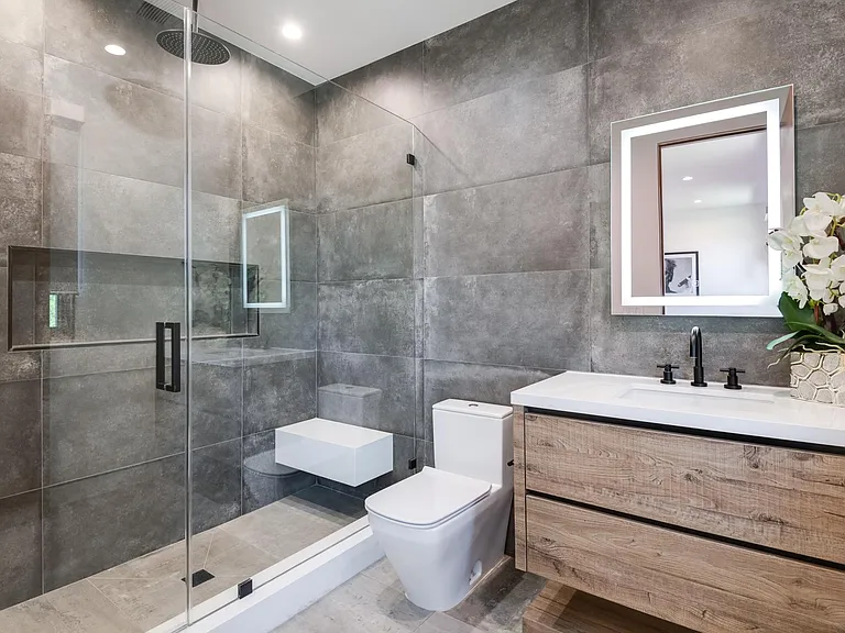 23262 Gonzales Dr — Photo 43