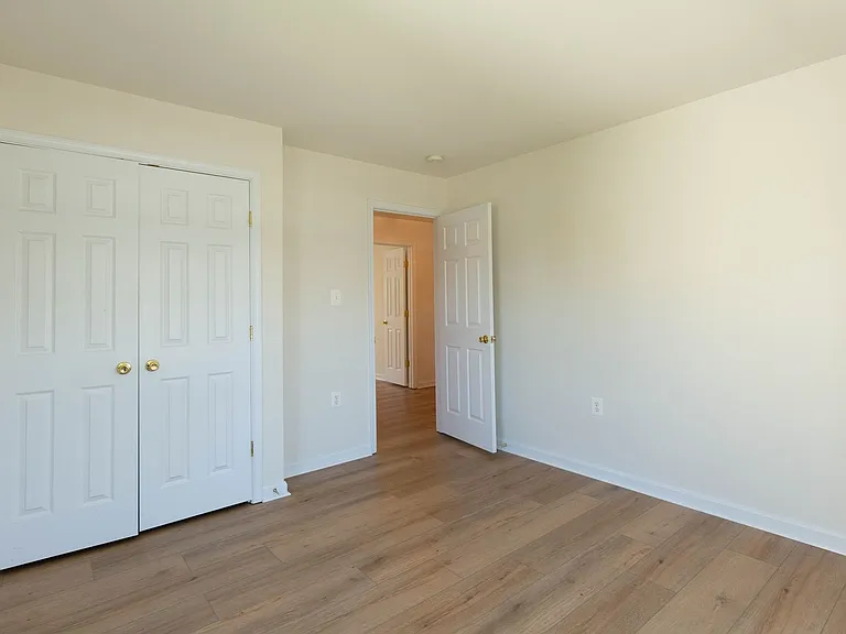 341 Bullskin St — Photo 17