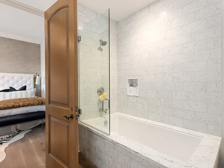 6110 Merritt Dr — Photo 32