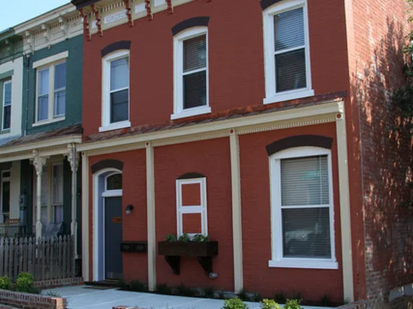 1200 W Clay St APT 1, Richmond, VA 23220