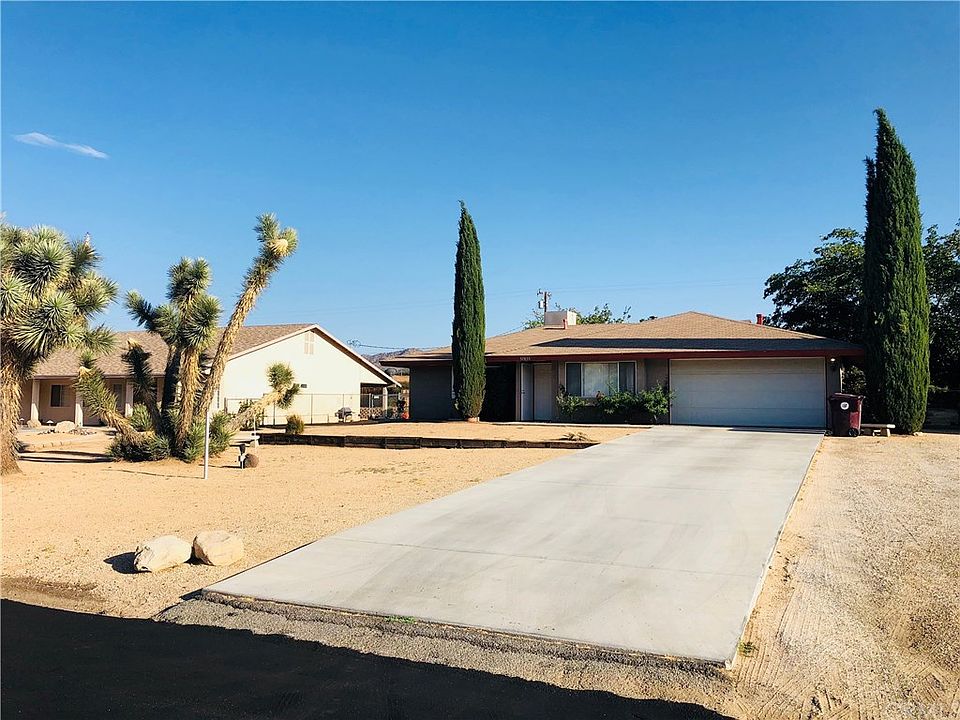 1st image of 57855 Carlyle Dr