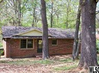 1420 4th St SW, Hickory, NC 28602