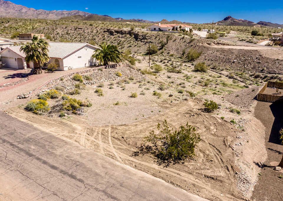 2nd image of 3780 Canyon Cove Dr