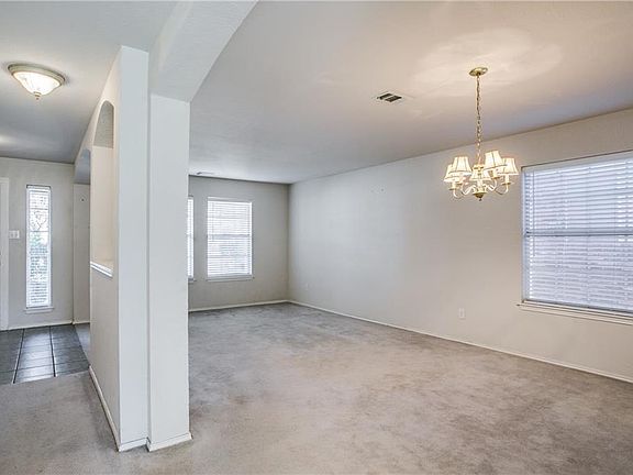 3rd image of 9321 Newport Ln