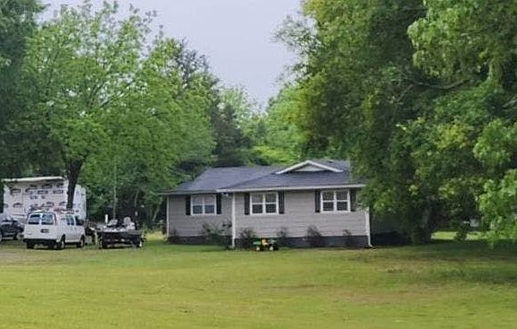 3rd image of 1509 Lem Edwards Rd