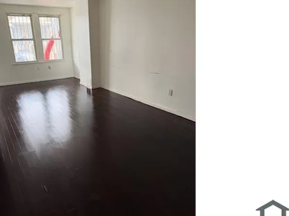 3357 Argyle St, Philadelphia, PA 19134