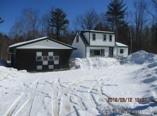 17 Ripley Rd, Saint Albans, ME 04971