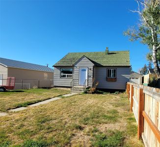 214 1st Ave SW, Cut Bank, MT, 59427