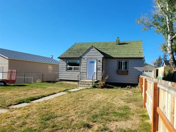 214 1st Ave SW, Cut Bank, MT 59427
