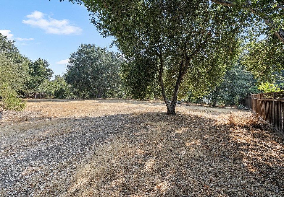 10621 Madera Dr, Cupertino, CA 95014 | Zillow