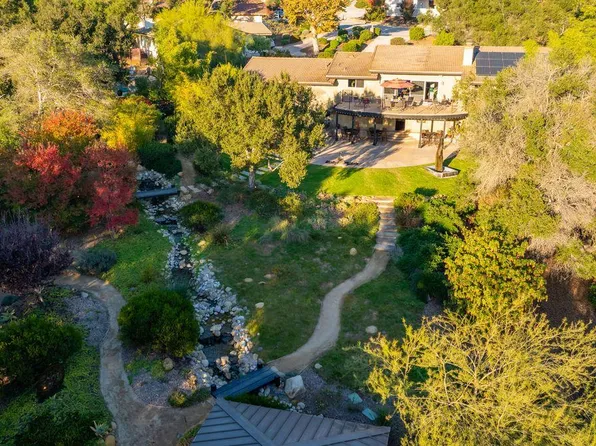 358 Sunset Ct, Oak View, CA 93022