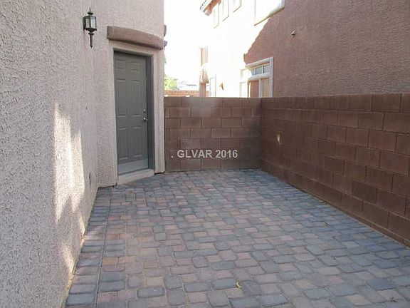 3rd image of 11021 Cusak Close St