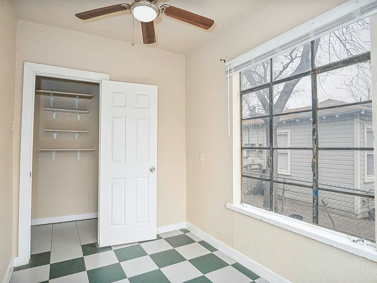 928 Poinsettia St #1 — Photo 8