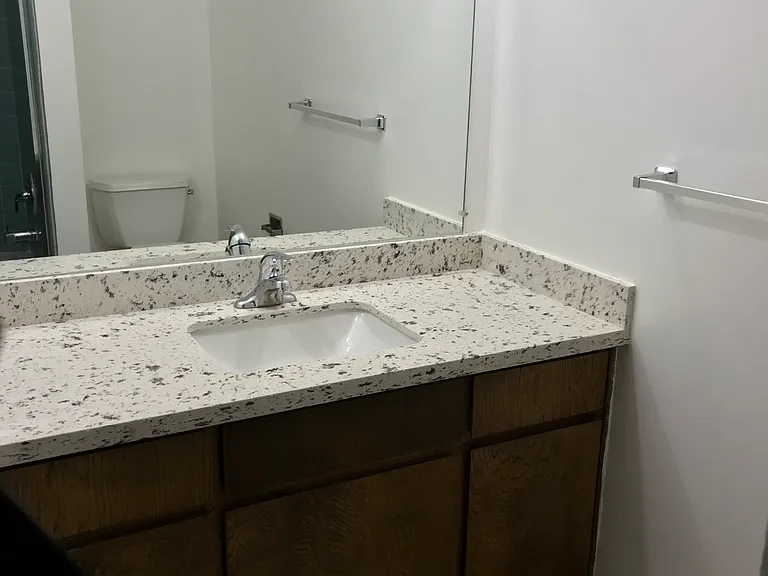 1577 Brookvale Dr — Photo 9