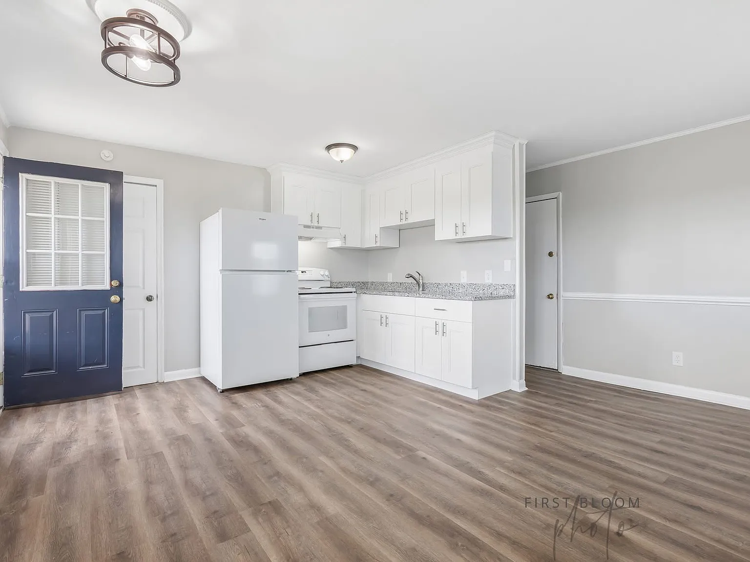 2 bed, 850 sqft, $2,295 — Photo 2