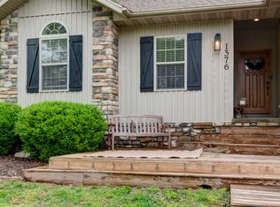 1376 N 14th St, Ozark, MO 65721