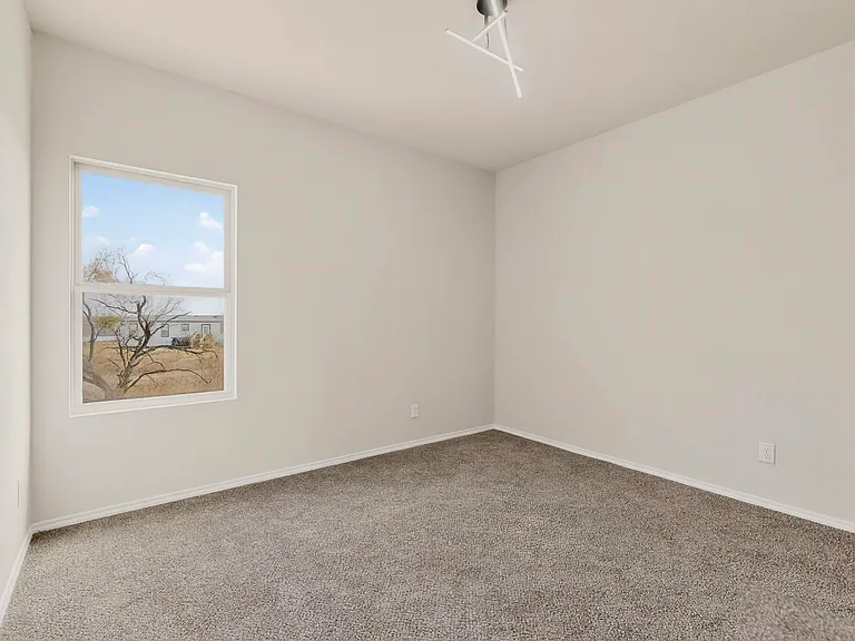 10422 Green Lake Dr — Photo 8