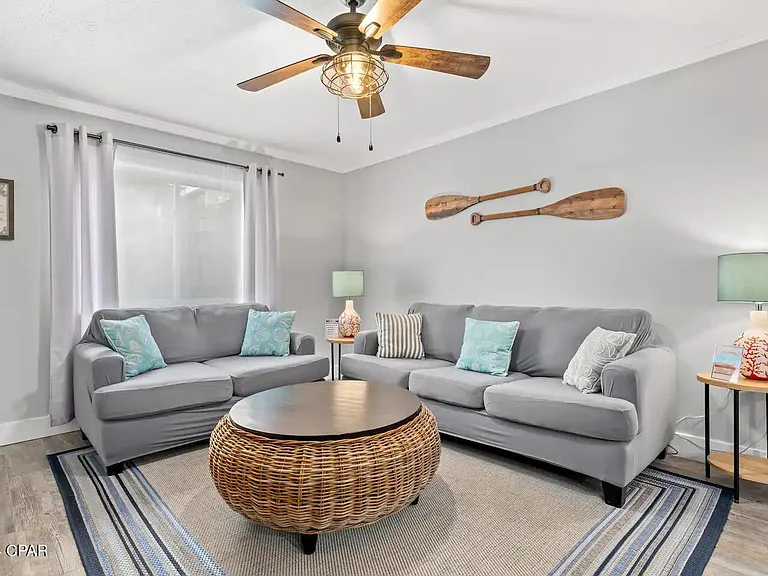 7904 Surf Dr #19 — Photo 3