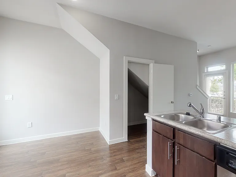The District At Cypress Waters - Parson's Green — Photo 948