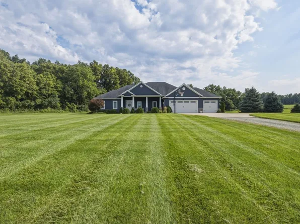 14212 County Road 8, Middlebury, IN 46540