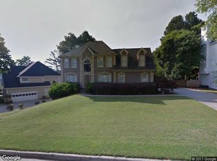 2225 Wildwood Lake Dr, Suwanee, GA 30024