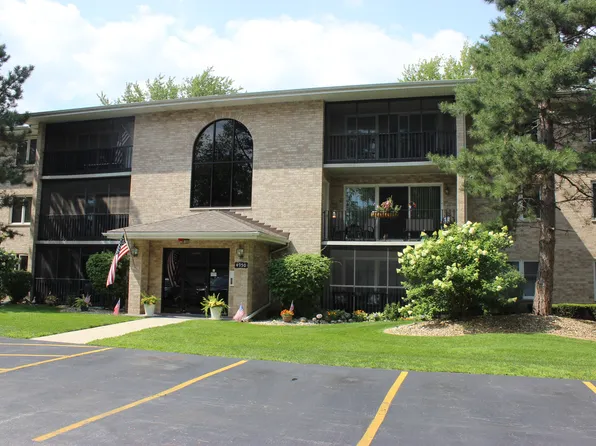 4950 134th Ct APT 502, Crestwood, IL 60418