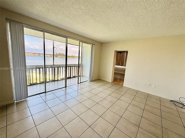 1591 NE Miami Gardens Dr #205 — Photo 9