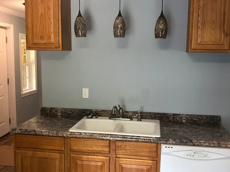 495 Underwood Rd — Photo 7