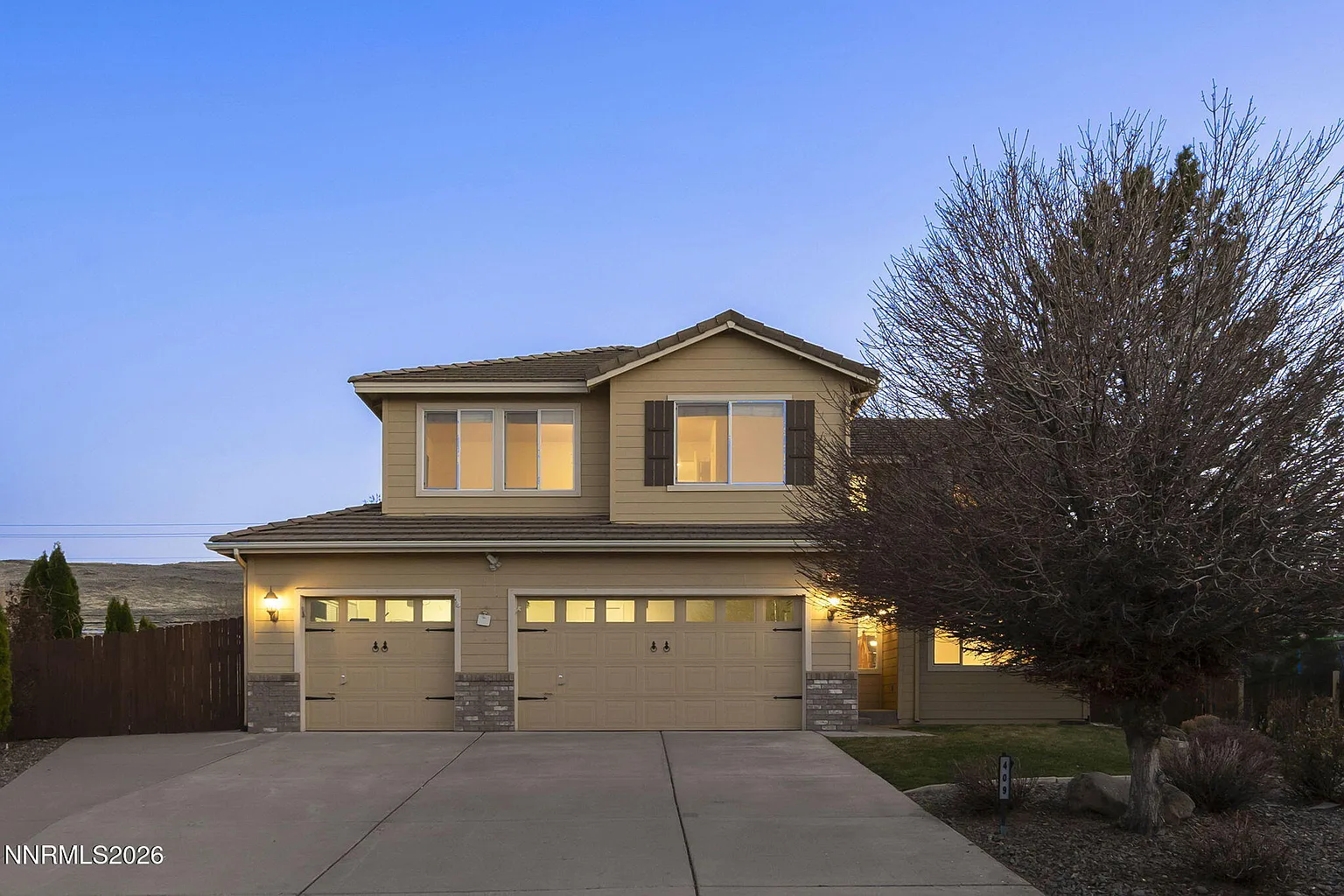 409 Solitude Ct photo 1