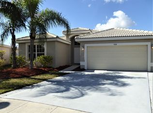 1800 SW 183rd Ter, Hollywood, FL 33029