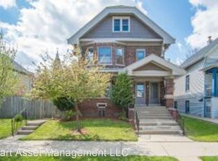 2349 S 10th St, Milwaukee, WI 53215
