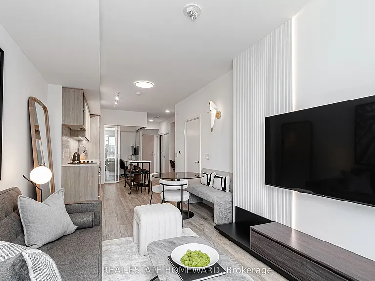 2020 Bathurst St #502 — Photo 7