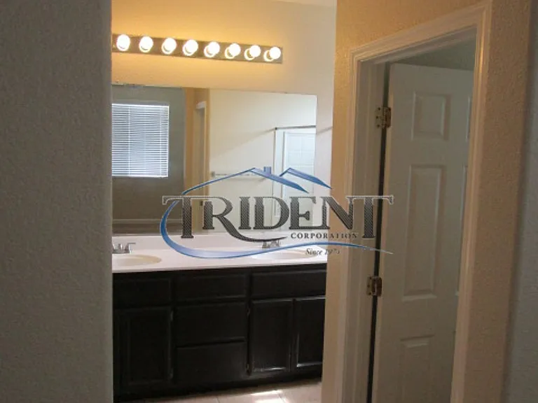 2435 Independence Trl — Photo 11