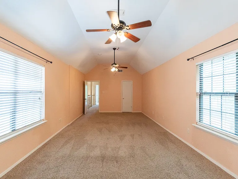 2250 Rim Rock Rd — Photo 46