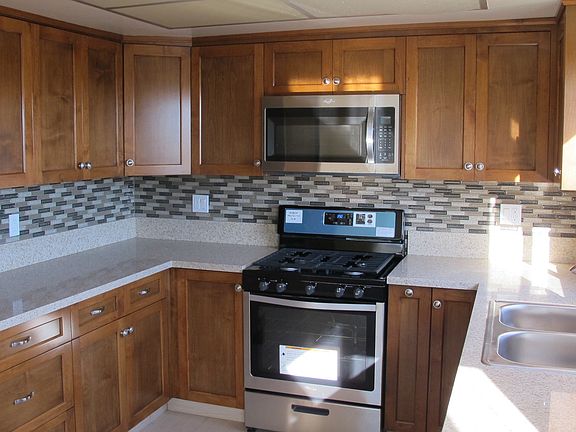 5th image of 620 N Kenwood St Unit 315