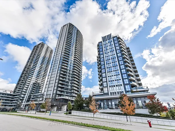 35 Watergarden Dr #2719, Mississauga, ON L5R 0G8