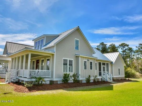 56 Boathouse Road, Oriental, NC 28571