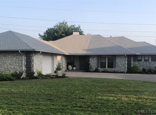 18820 Ridge Rd, Catoosa, OK 74015