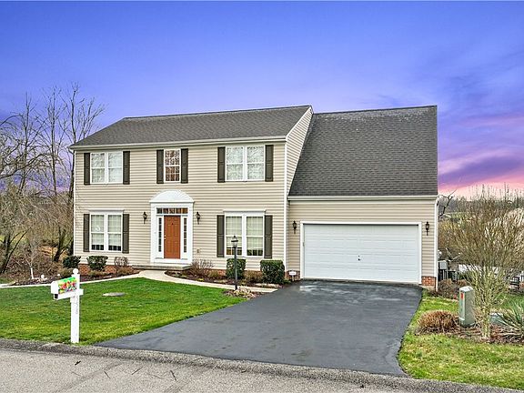 2nd image of 558 Rosewood St