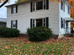 619 E Hopocan Ave, Barberton, OH
