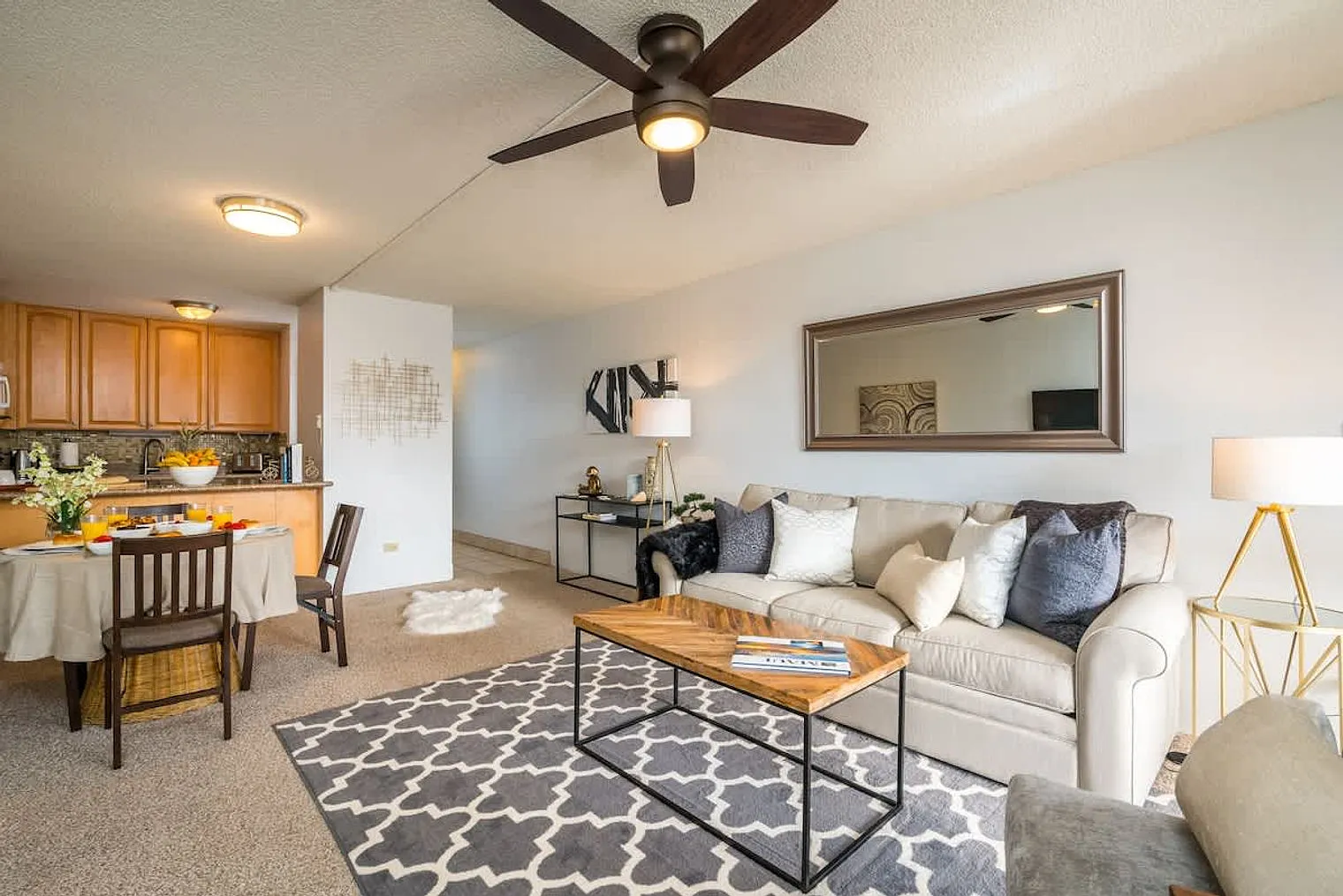 1 bed, 2.0 bath, 893 sqft, $9,925 — Photo 3