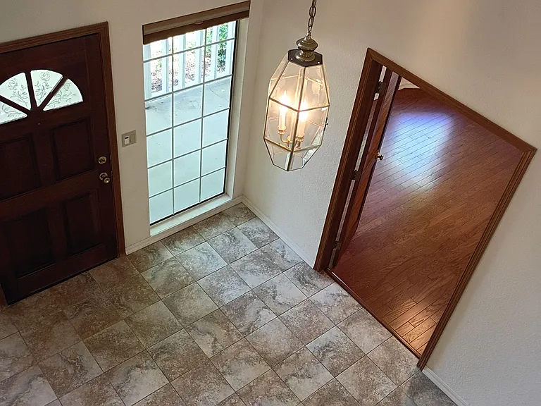 8071 Livorna Way — Photo 27