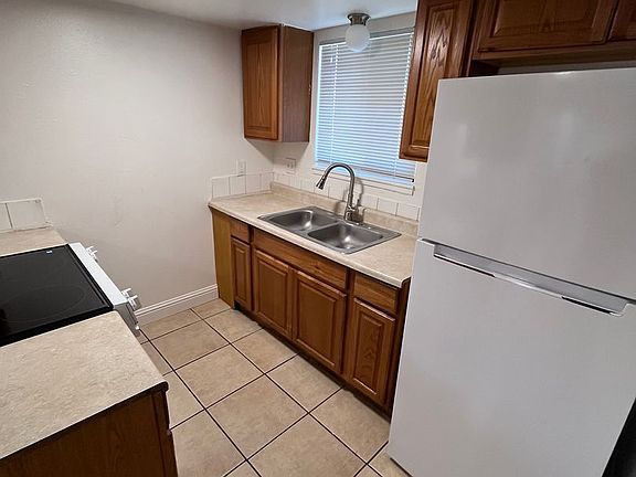 2nd image of 5932 & 5934 Clover Manor Way #374657384