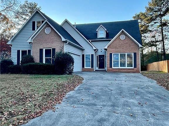 3rd image of 109 Eagles Crest Ln
